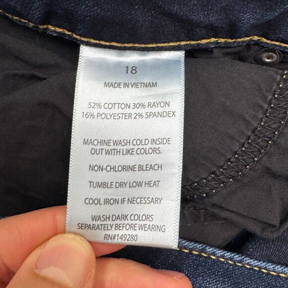 Slink Curvy Wide Leg Cropped Denim Jeans Womens 18 Blue Dark Wash Casual 42x22 - Picture 9 of 16